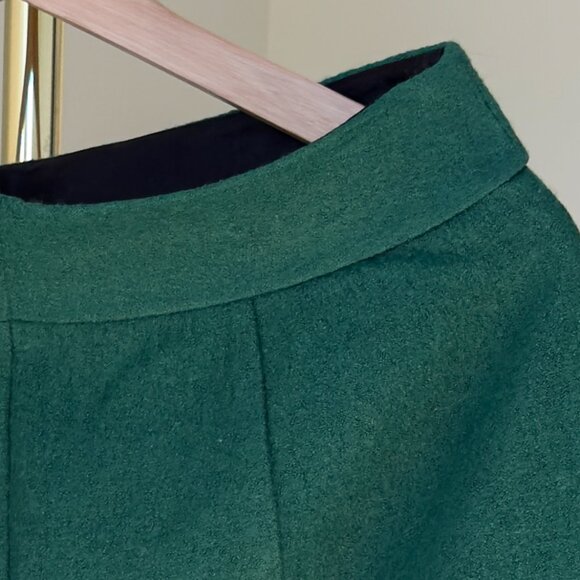 NWT Vintage Banana Republic Wool Blend Green Mini Skirt With Gold Zipper| US 6 - Picture 8 of 11